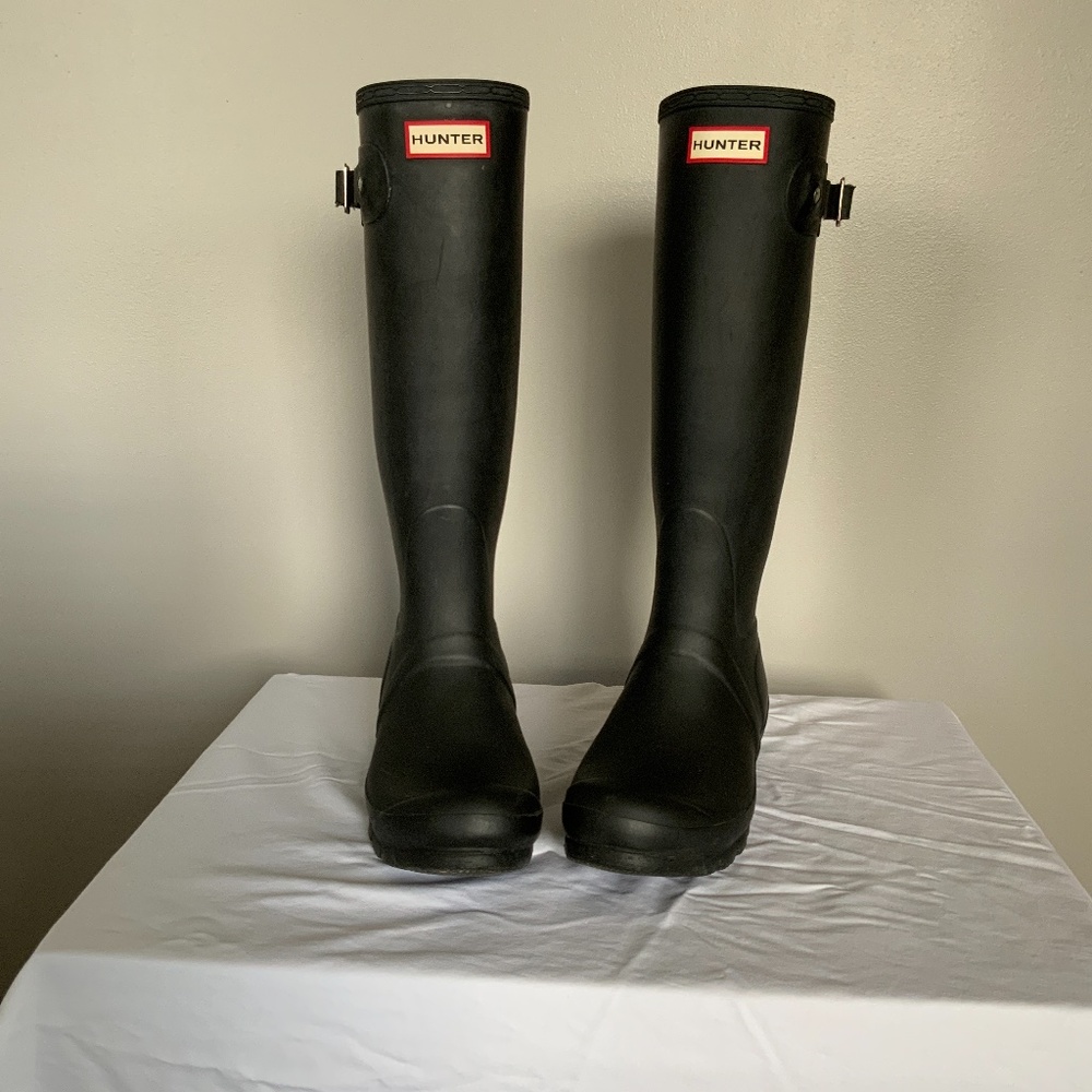 Hunter Tall Boots Black size 7 US
